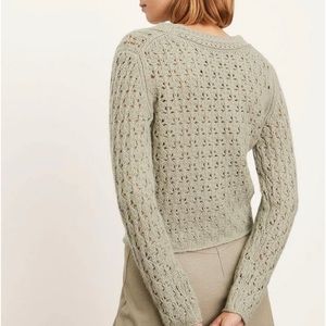 VINCE - luxury cardigan knit from wool and cashmere. Size small Color Artichoke